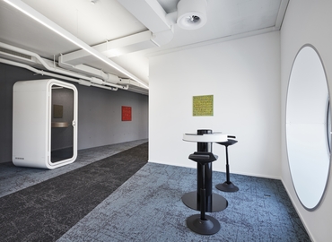 Vulkanstrasse 130b, Business Center Zürich, 8