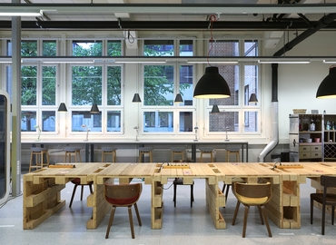 Counter way 5, Tagungsraum Zug, 6