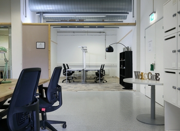 Counter way 5, Tagungsraum Zug, 7