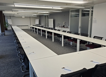 Z. A. La Pièce 1, Tagungsraum Rolle