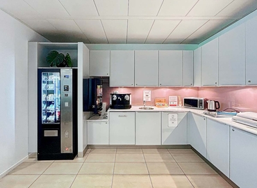 10 m² Shared workspace  in Nyon, Route de Crassier 7 (1262) - 5 | MatchOffice