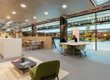 Thurgauerstrasse 101, Business center Wallisellen