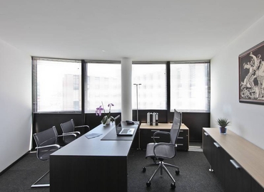 Via Lugano 13, Business center Lugano, 1
