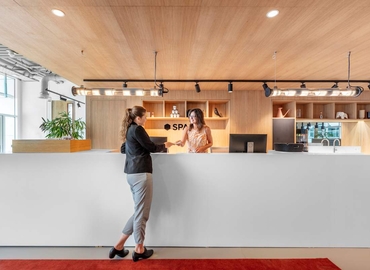 Grafenauweg 8, Business center Zug