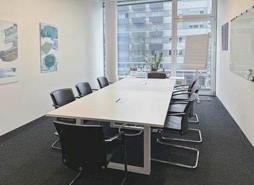 Badenerstrasse 549, Business center Zurich Wipkingen