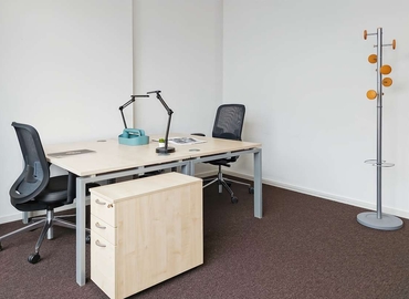 Badenerstrasse 549, Business center Zurich Wipkingen