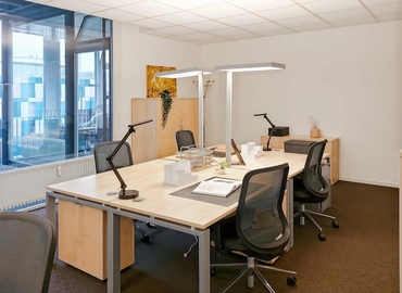 Badenerstrasse 549, Business center Zurich Wipkingen