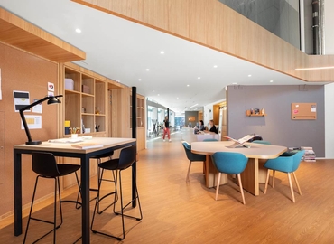 The Circle 6, Business center Wallisellen