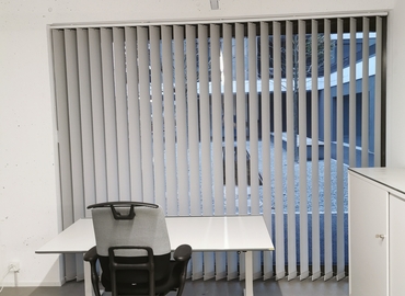 Etzelstrasse 11, Business center Hofe