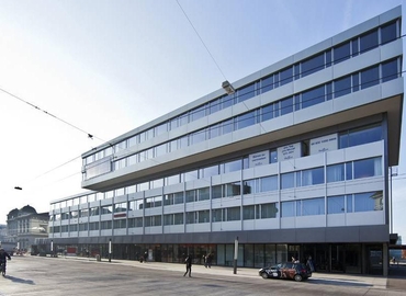 Bahnhofplatz 17, Business center Winterthur, 1