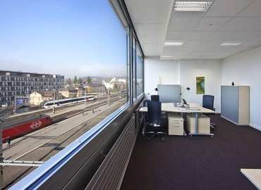 Bahnhofplatz 17, Business center Winterthur, 3