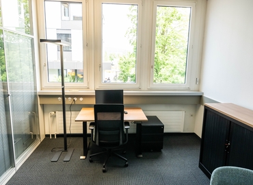 Büro Grienbachstrasse 17 6300 Zug