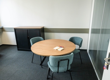 Büro Grienbachstrasse 17 6300 Zug