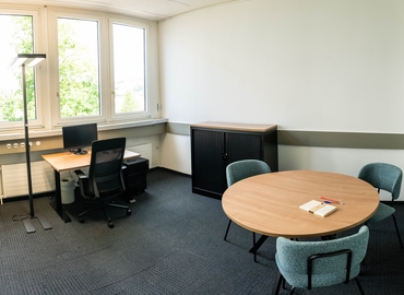Büro Grienbachstrasse 17 6300 Zug