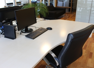 Gubelstrasse 12, Business center Zug, 4