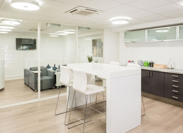 100 m² Business center in Abidjan, Boulevard de la Republique (%[postal_code]) - 7 | MatchOffice