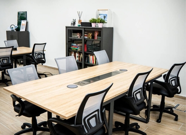 150 m² Shared workspace  in Nicosia, 28th October (2414) - 1 | MatchOffice