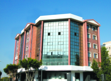 24 m² Business space in Limassol, Arch. Makarios III Avenue 171 (3027) - 0 | MatchOffice