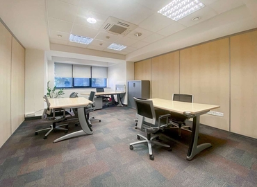 10 m² Serviced office in Nicosia, 81-83 Grivas Digenis Ave. (1090) - 3 | MatchOffice.com