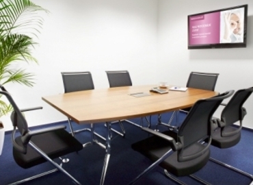 30 m² Meeting room in Prague, Na Porici 24-26 (110 00) - 2 | MatchOffice.com