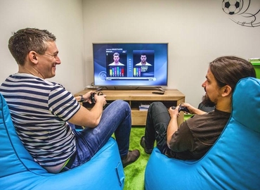 100 m² Co-working  in Prague, Vinohradská 2828/151 (130 00) - 1 | MatchOffice.com