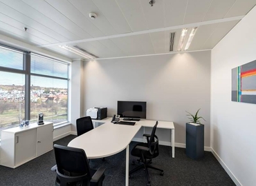 50 m² Co-working  in Prague, Aviatická 1092/8 (161 00) - 2 | MatchOffice.com