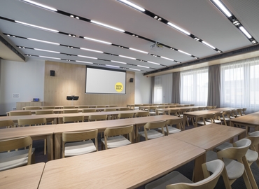 38 m² Conference hall in Prague, Plzeňská (150 00) - 3 | MatchOffice.com