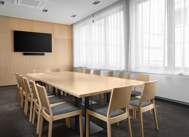 38 m² Conference center in Prague, Plzeňská (150 00) - 9 | MatchOffice.com
