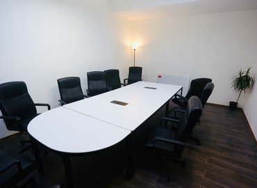 250 m² Coworking space  in Prague, Blanická (120 00) - 2 | MatchOffice.com