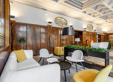 100 m² Meeting room in Prague, 3rd and 4th floor (120 00) - 1 | MatchOffice.com
