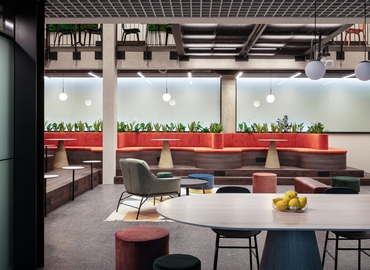 2980 m² Coworking space  in Prague, Na Strži 2102 (140 00) - 0 | MatchOffice.com