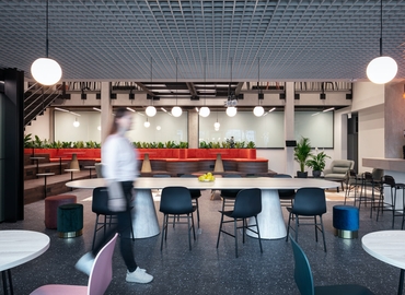 200 m² Conference center in Prague, Na Strži 2102/61a (140 00) - 9 | MatchOffice.com