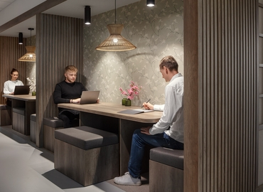 Virtual office space in Prague, V Parku 2308/8 (148 00) - 7 | MatchOffice.com