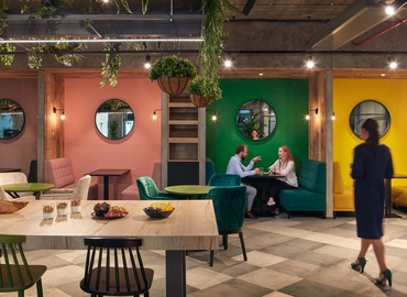 Virtual office space in Prague, Pernerova 697/35 (186 00) - 2 | MatchOffice.com