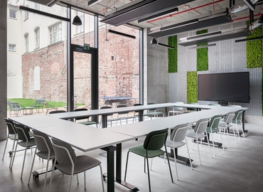250 m² Conference room in Prague, Pernerova 39 (186 00) - 0 | MatchOffice.com
