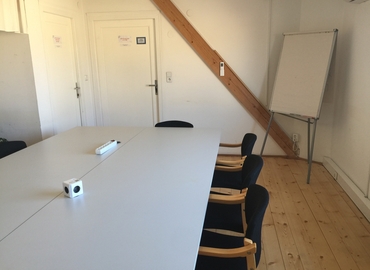 18 m² Convention center in Prague, Slezská 857/45 (130 00) - 2 | MatchOffice.com