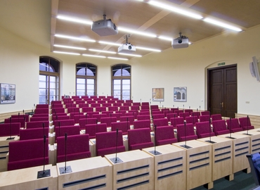 125 m² Meeting room in Byšice, 61 (277 32) - 3 | MatchOffice
