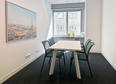 10 m² Coworking space  in Prague, Nádražní 344/23 (150 00) - 9 | MatchOffice