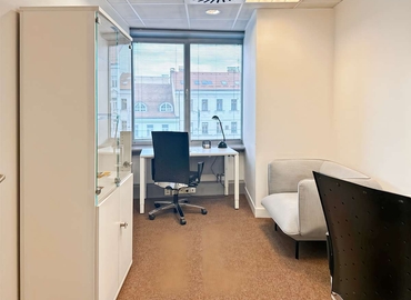 10 m² Business center in Prague, Nádražní 344/23 (150 00) - 12 | MatchOffice