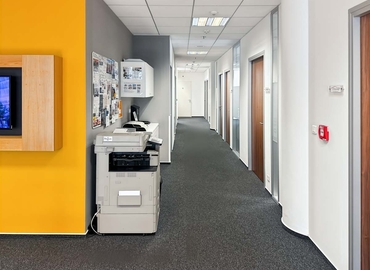 10 m² Shared office  in Prague, Aviatická  1092/8 (161 00) - 12 | MatchOffice.com