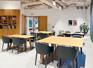 10 m² Shared office  in Prague, Karolinská 654/2 (186 00) - 7 | MatchOffice