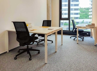 10 m² Shared office  in Prague, Kacírkova 982/4 (158 00) - 1 | MatchOffice