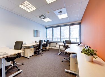 50 m² Business space in Prague, Nádražní 222/23 (150 00) - 3 | MatchOffice