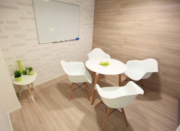 51 m² Serviced office building for rent in Prague, Revoluční 724/7 (110 00) - 3 | MatchOffice.com