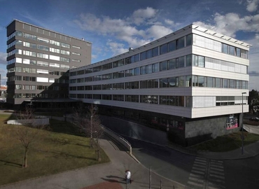93 m² Business center in Prague, Antala Staška 2027/77 (140 00) - 1 | MatchOffice.com