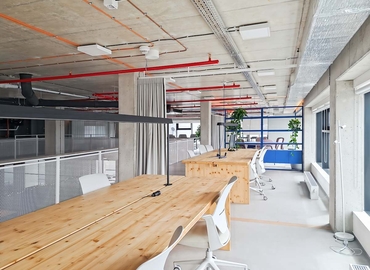 10 m² Business space in Prague, Obchodní 1623/14 (251 01) - 9 | MatchOffice.com