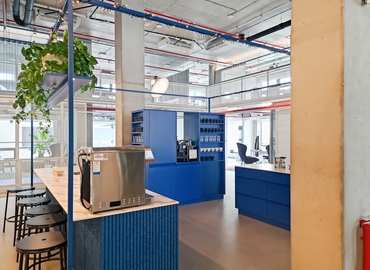 10 m² Business space in Prague, Obchodní 1623/14 (251 01) - 11 | MatchOffice.com