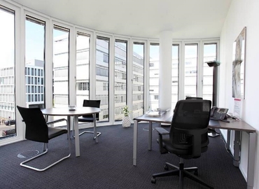 Virtual office space in Dusseldorf Lohausen, Peter-Müller-Str. 3 (40468) - 2 | MatchOffice.com