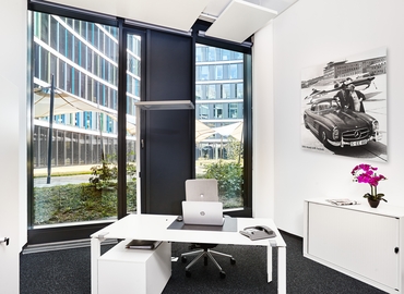25 m² Business space in Stuttgart, Flughafenstraße 59 (70629) - 0 | MatchOffice