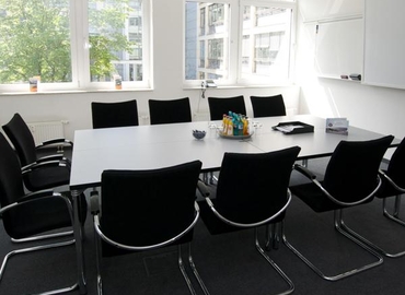 Dornhofstraße 34,  Tagungsraum in Neu-Isenburg, 6